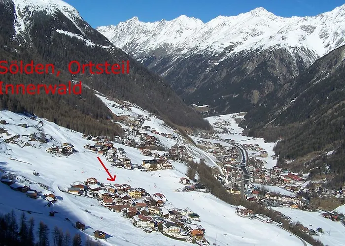 Апартаменты Alpendiamond In & Bike Out 200, 400 & Penthouse 600 *