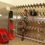 아파트 Alpendiamond In & Bike Out 200, 400 & Penthouse 600