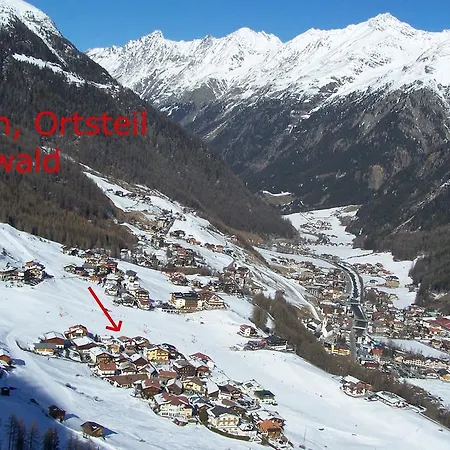 Apartment Alpendiamond Ski In & Bike Out Apartments Top 200, 400 & Penthouse 600 *